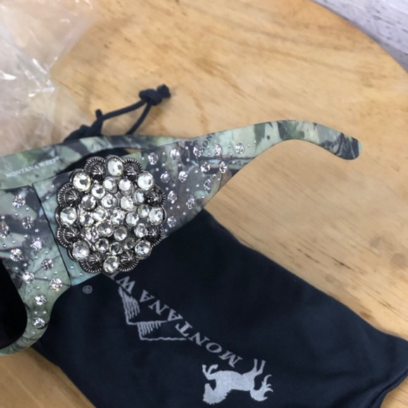 Montana West Camo Round Concho Sunglasses - Picture 2 of 4